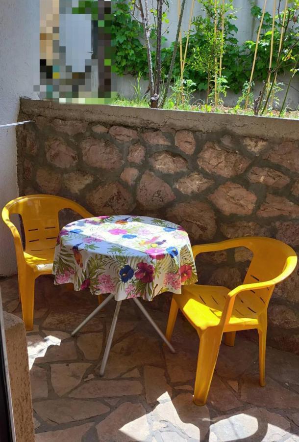 Apartamento Tri Palme Bečići Exterior foto
