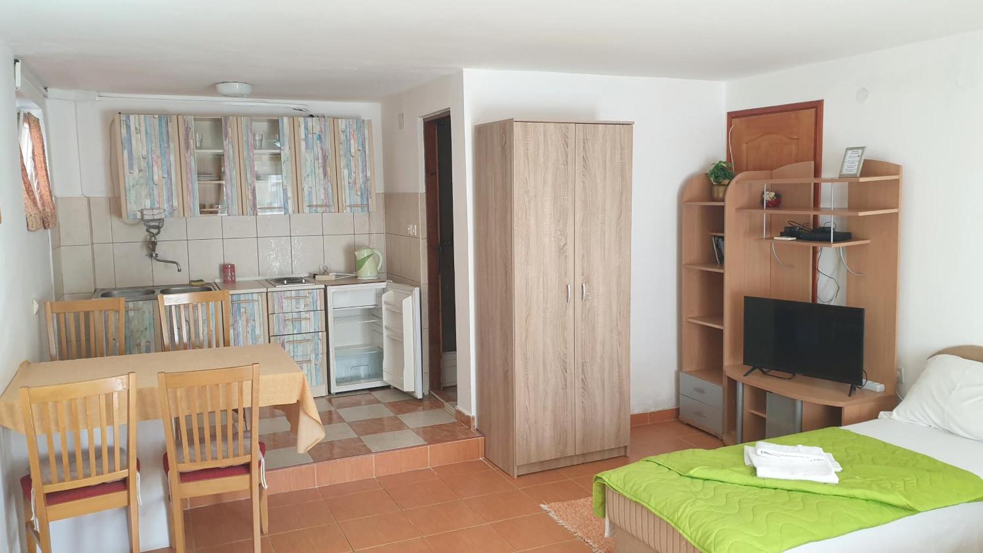 Apartamento Tri Palme Bečići Exterior foto